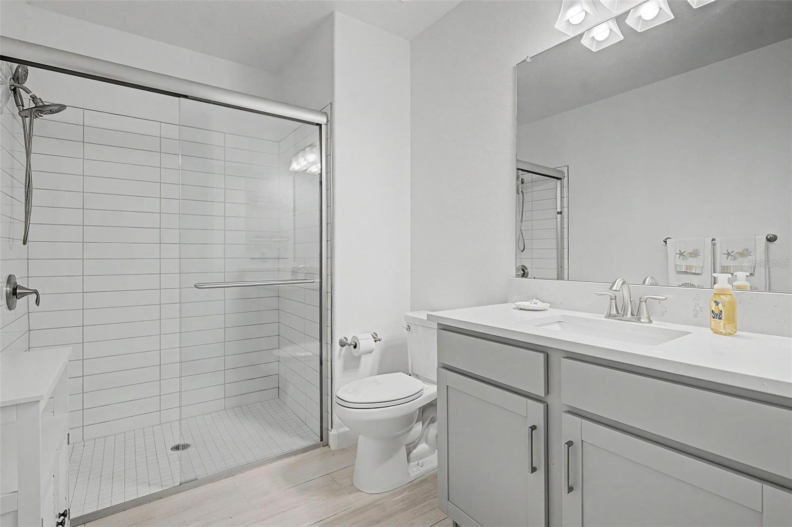 MIRADA ACTIVE ADULT - Residential