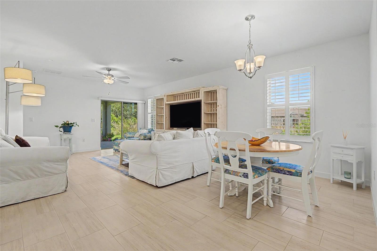 MIRADA ACTIVE ADULT - Residential