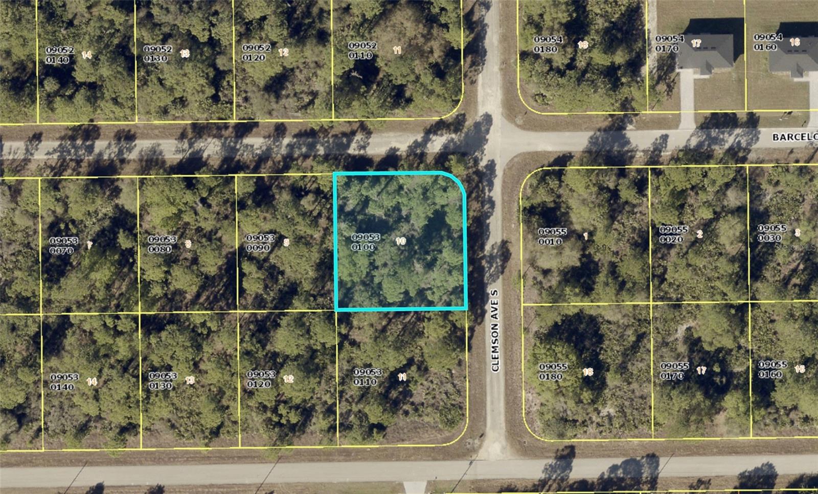 LEHIGH ACRES - Land