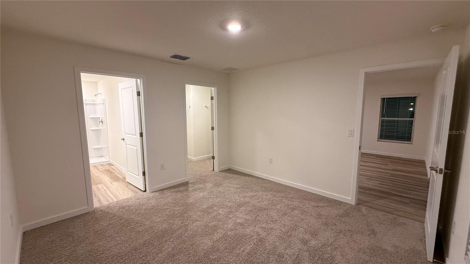 DERBY CREEK - Residential Lease