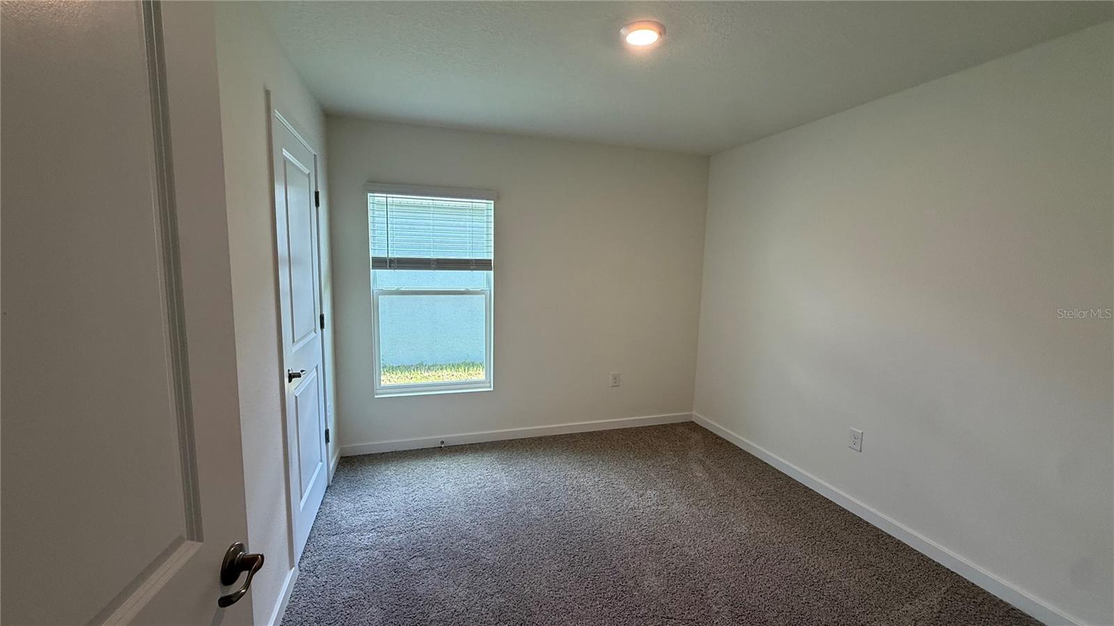 DERBY CREEK - Residential Lease