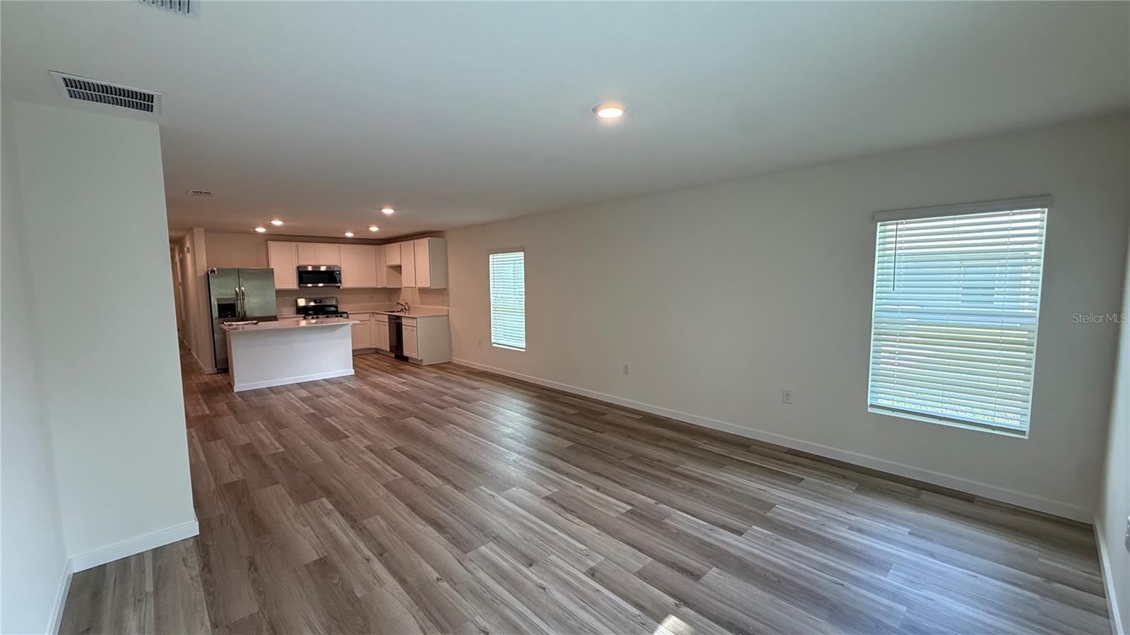 DERBY CREEK - Residential Lease