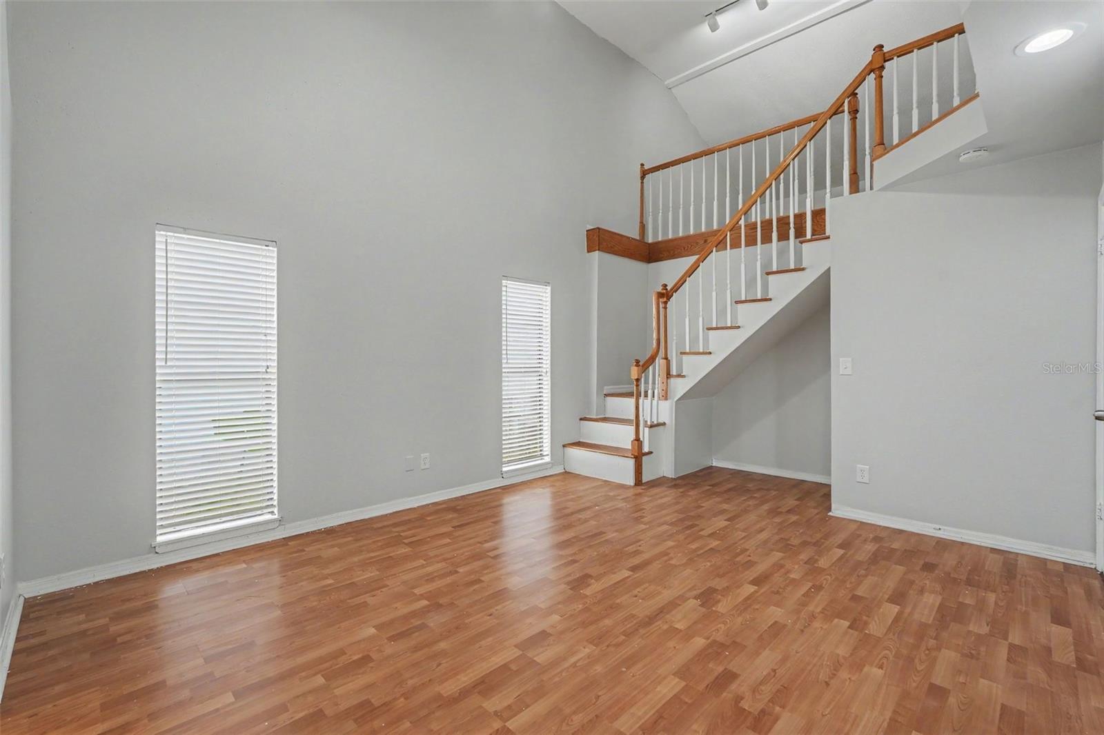 CARROLLWOOD SOUTH - Residential