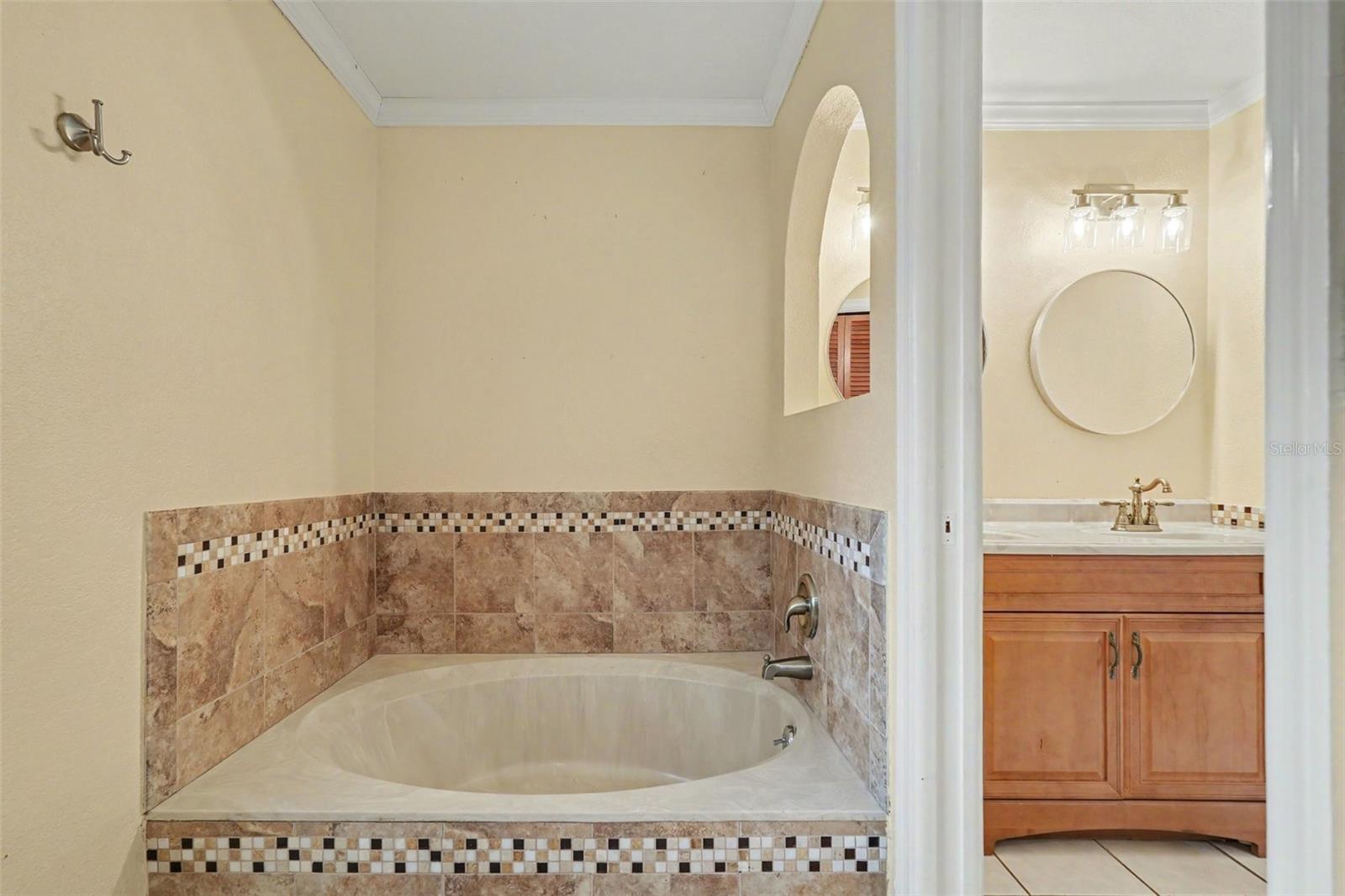 CARROLLWOOD SOUTH - Residential
