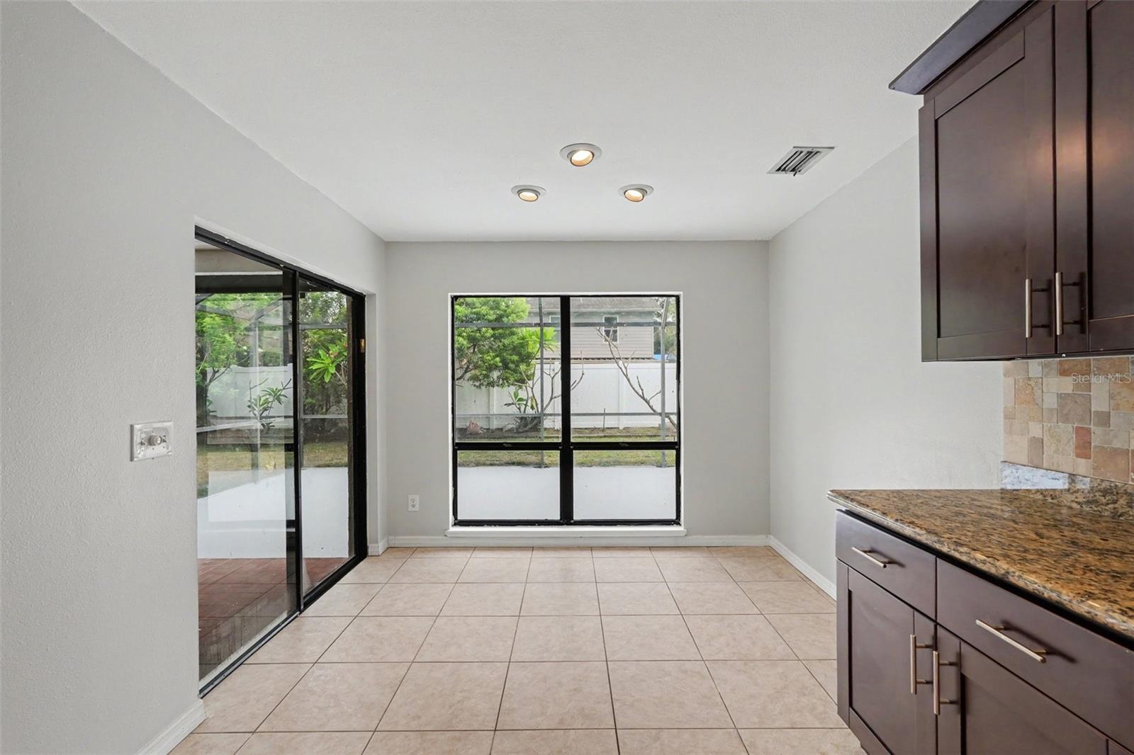 CARROLLWOOD SOUTH - Residential