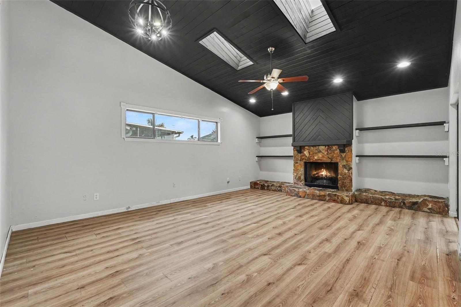 CARROLLWOOD SOUTH - Residential