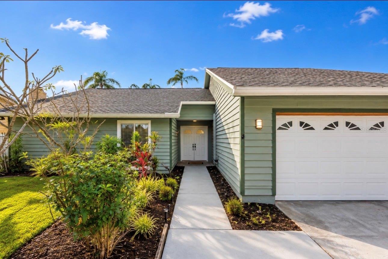 Nestled in a highly desirable Tampa location, this home offers exceptional convenience with easy access to shopping, dining, parks, top-rated schools, and major commuter routes. Whether you're heading to Tampa International Airport, Carrollwood, Citrus Park, or downtown Tampa, everything you need is just minutes away. Enjoy the perfect blend of comfort and location in a neighborhood that's ideal for everyday living.