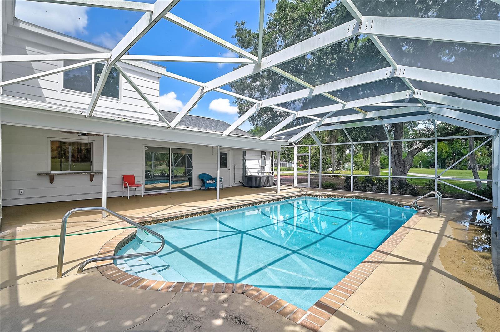 FRST LAKES COUNTRY CLUB ESTATES - Residential