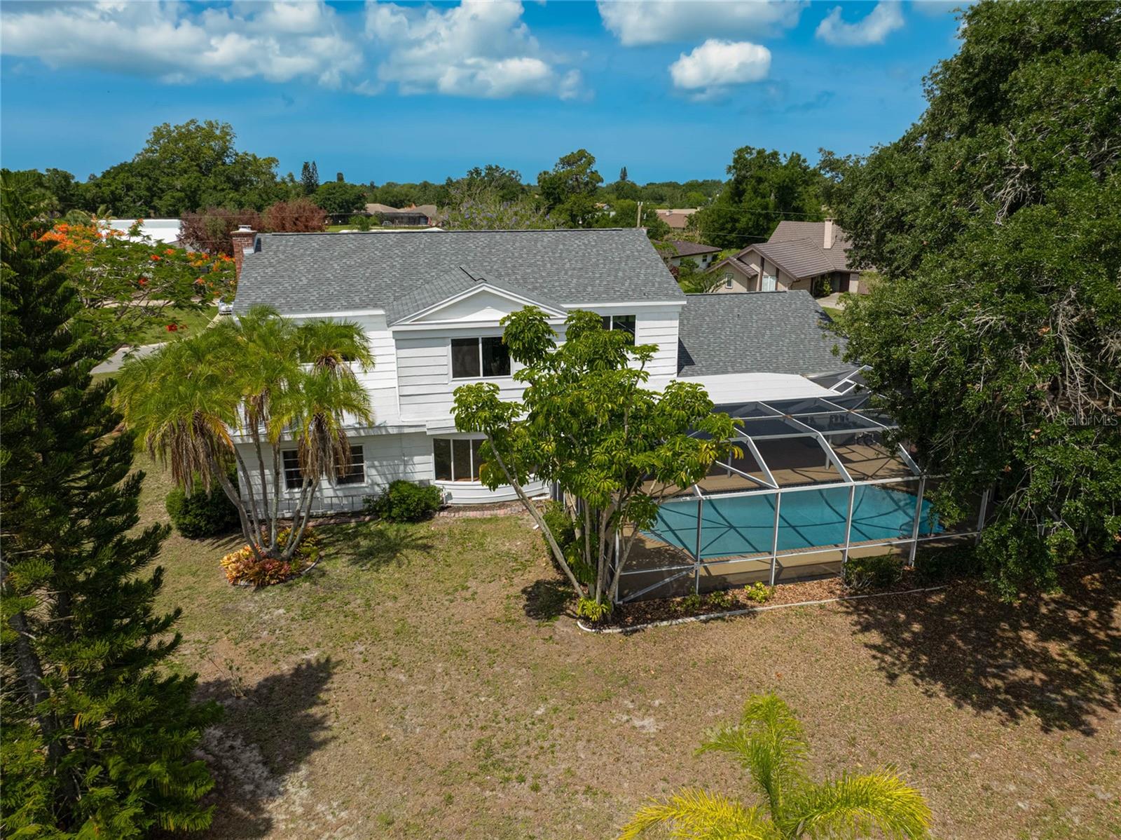 FRST LAKES COUNTRY CLUB ESTATES - Residential