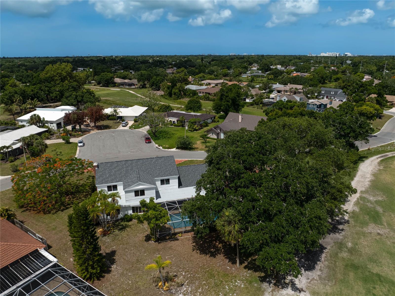 FRST LAKES COUNTRY CLUB ESTATES - Residential