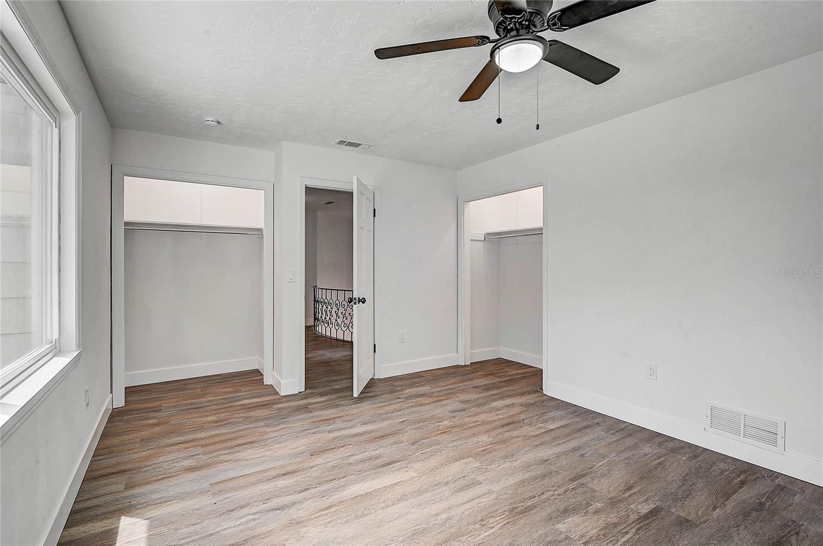 FRST LAKES COUNTRY CLUB ESTATES - Residential