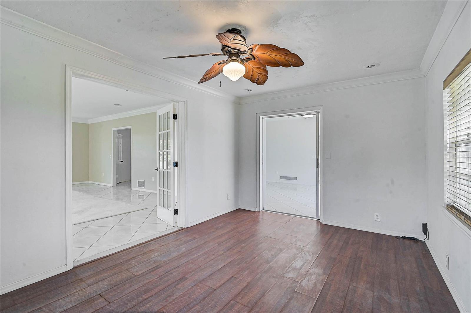 FRST LAKES COUNTRY CLUB ESTATES - Residential