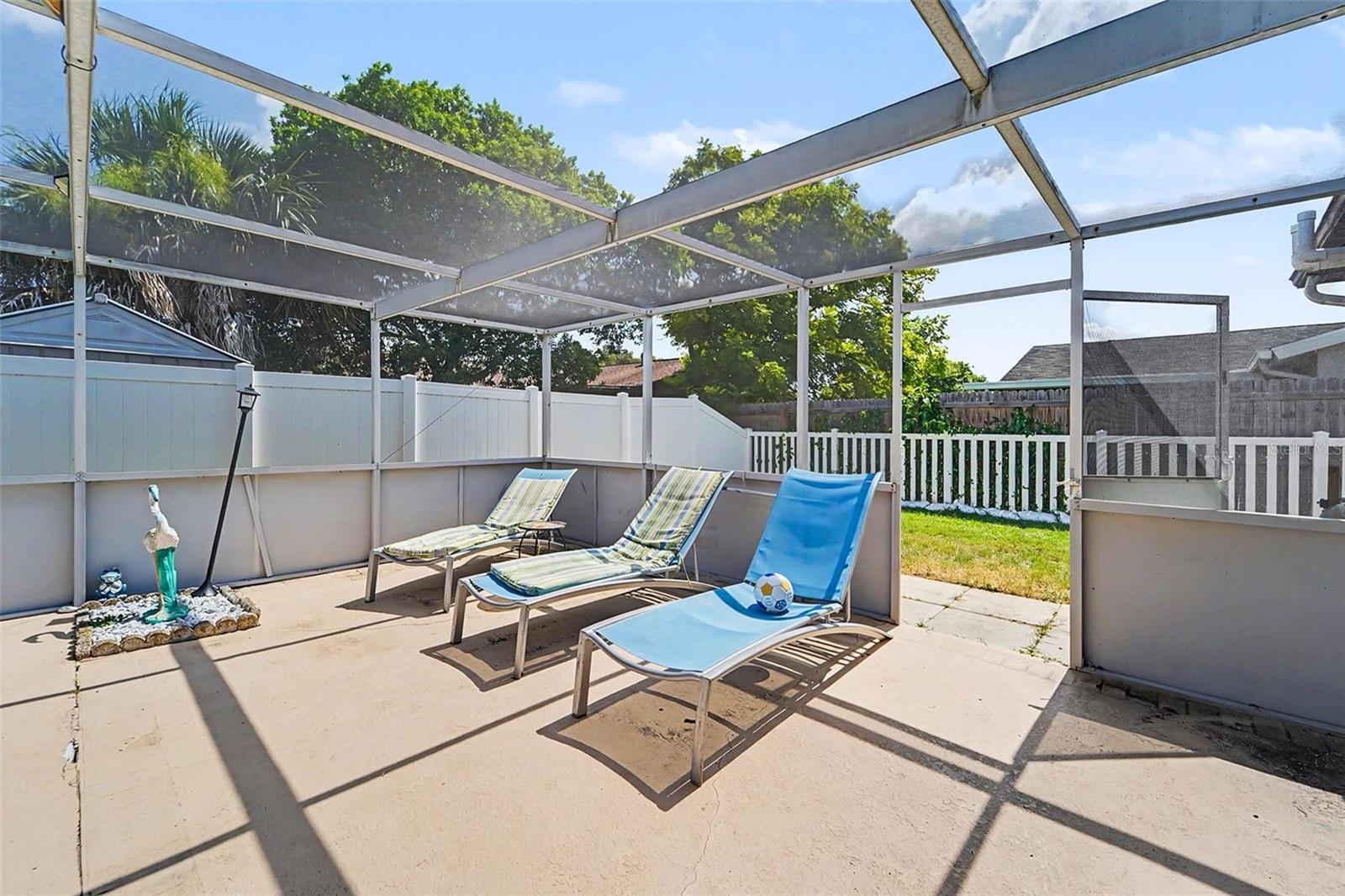 EMBASSY HILLS - Residential