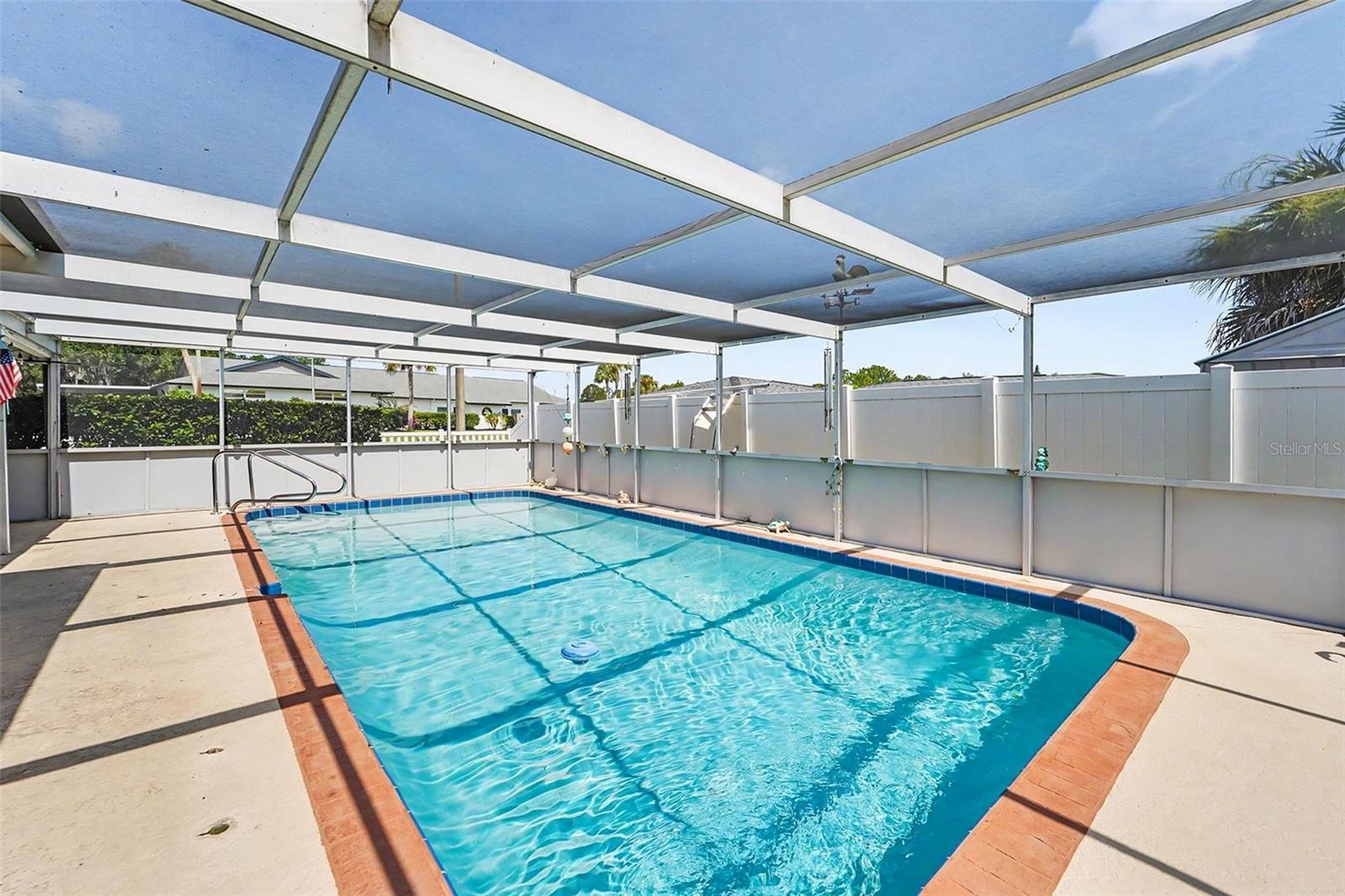 EMBASSY HILLS - Residential