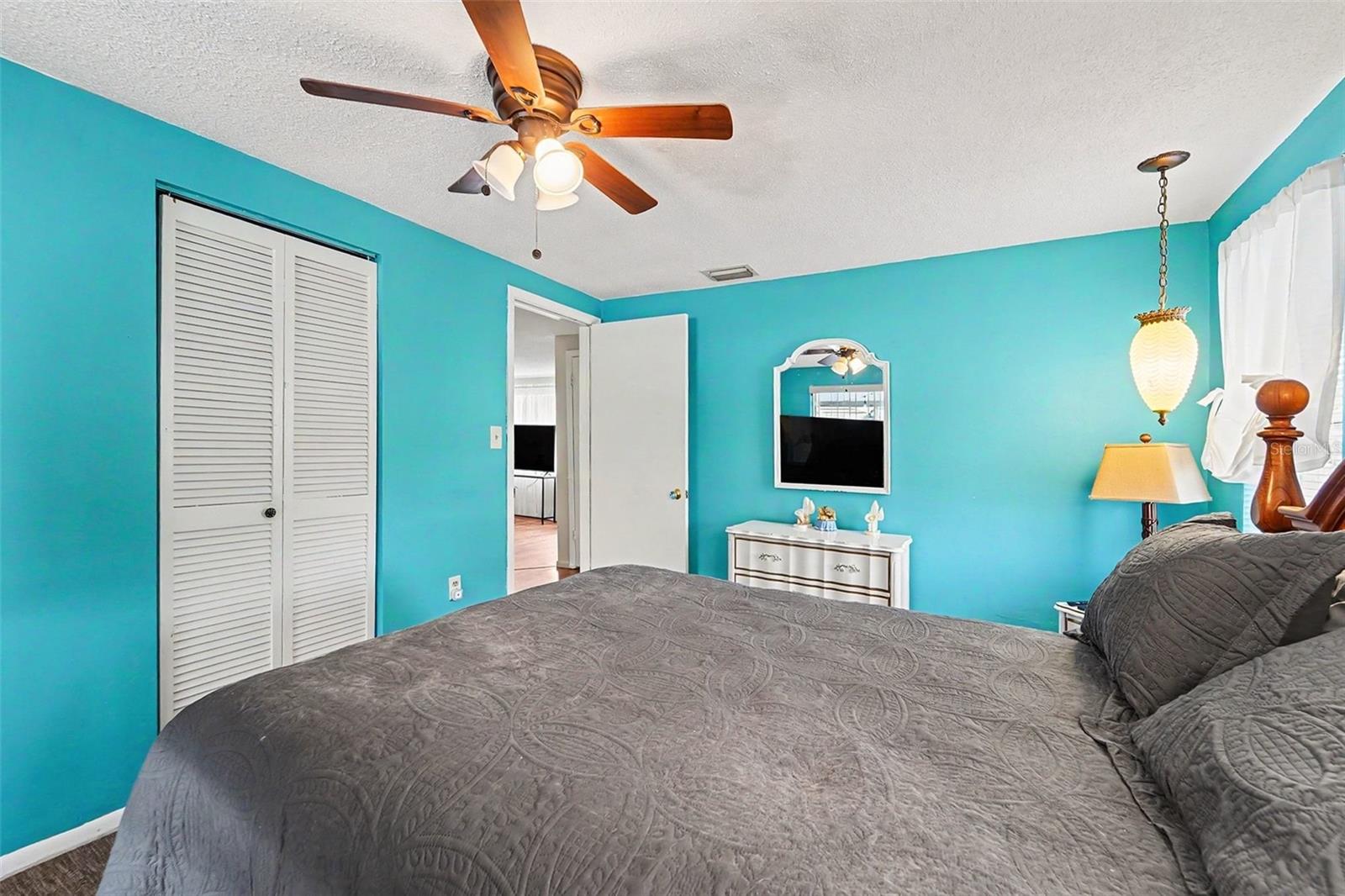 EMBASSY HILLS - Residential