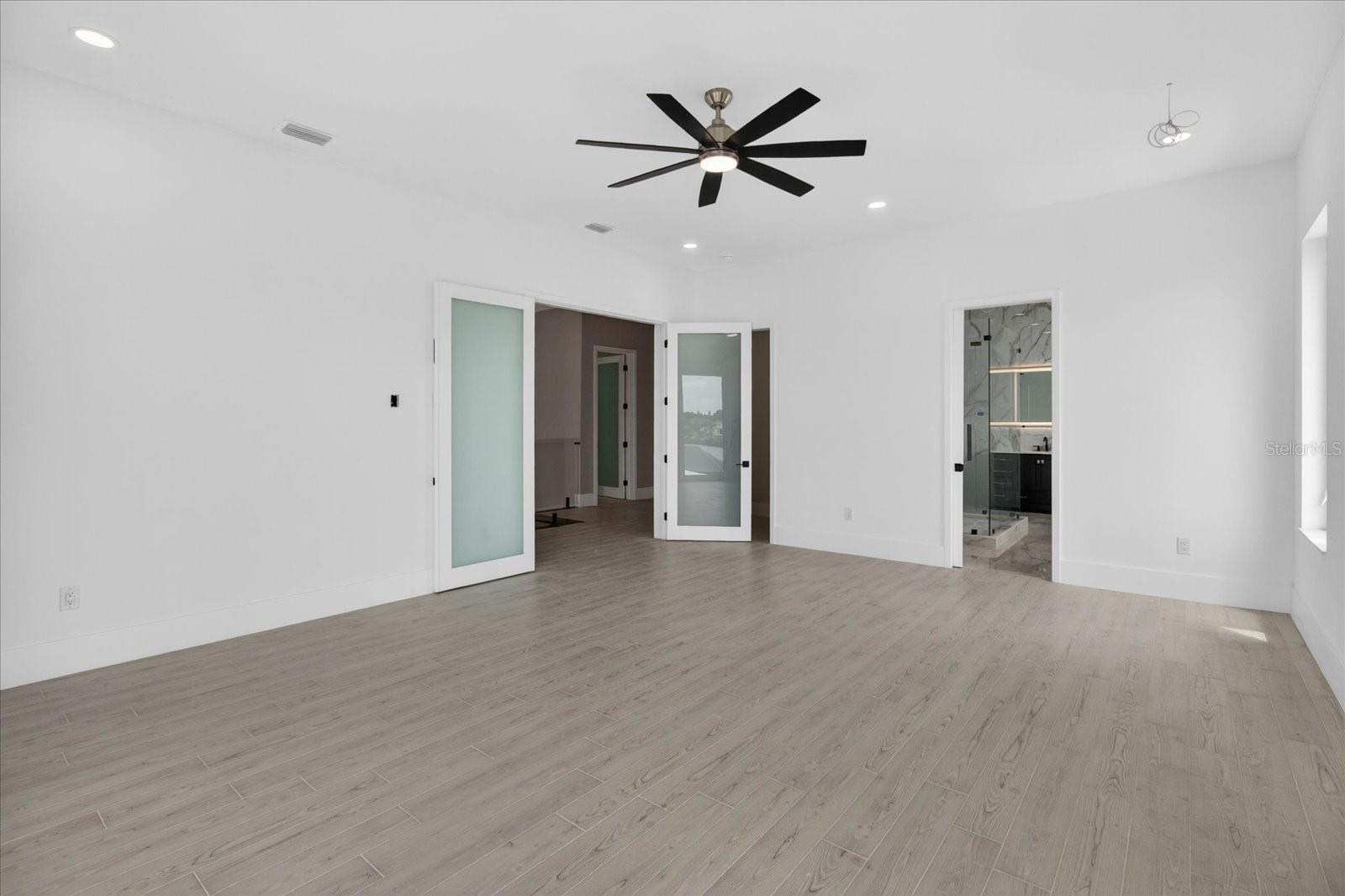 EDGE WATER RESERVE - Residential