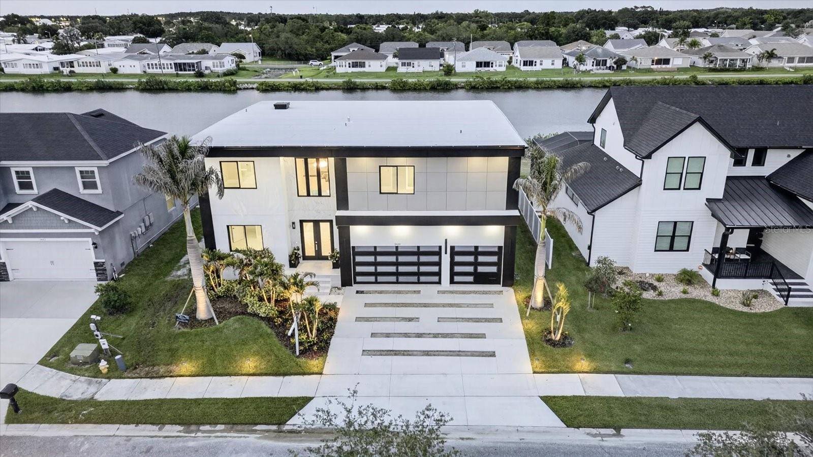 EDGE WATER RESERVE - Residential
