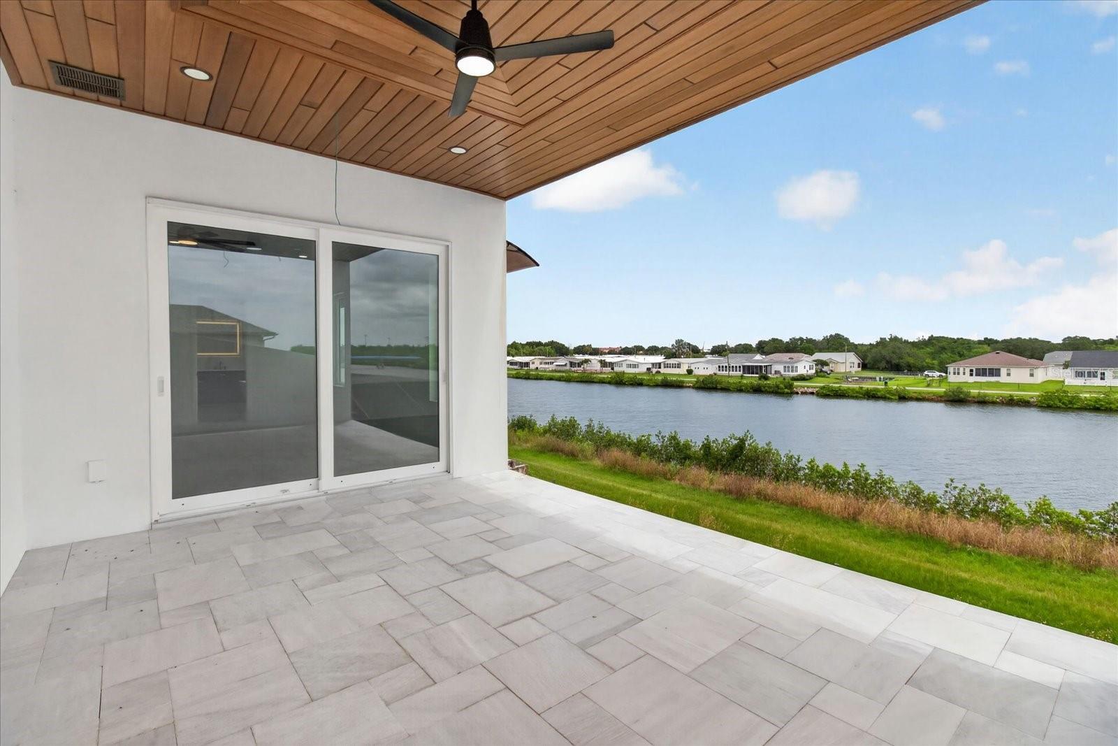 EDGE WATER RESERVE - Residential