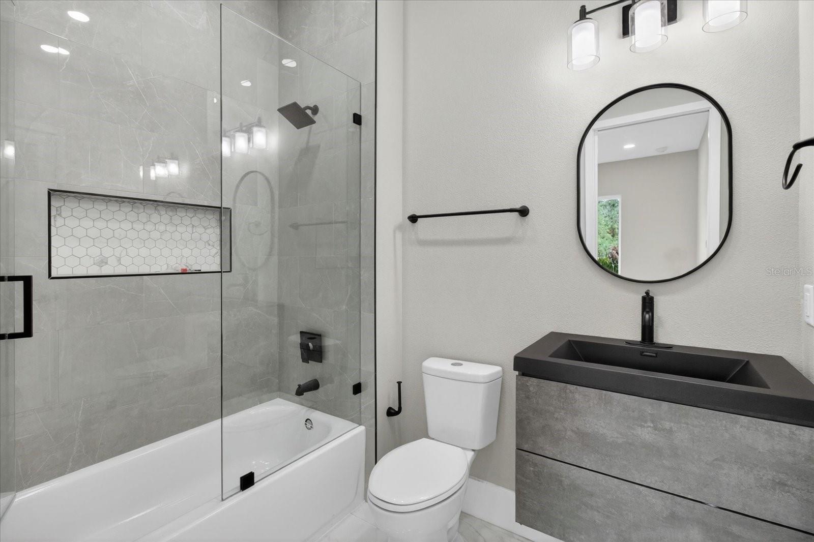 EDGE WATER RESERVE - Residential