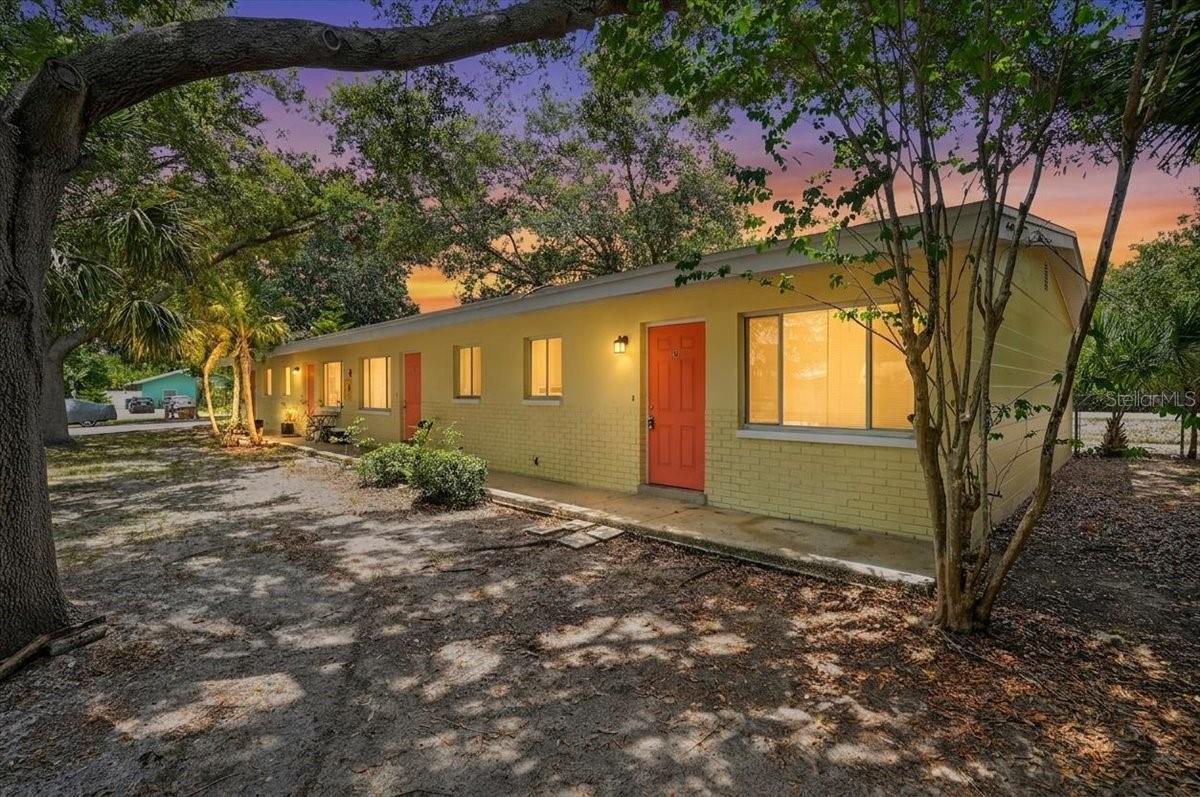 PASADENA PARK W A B REP - Residential Lease