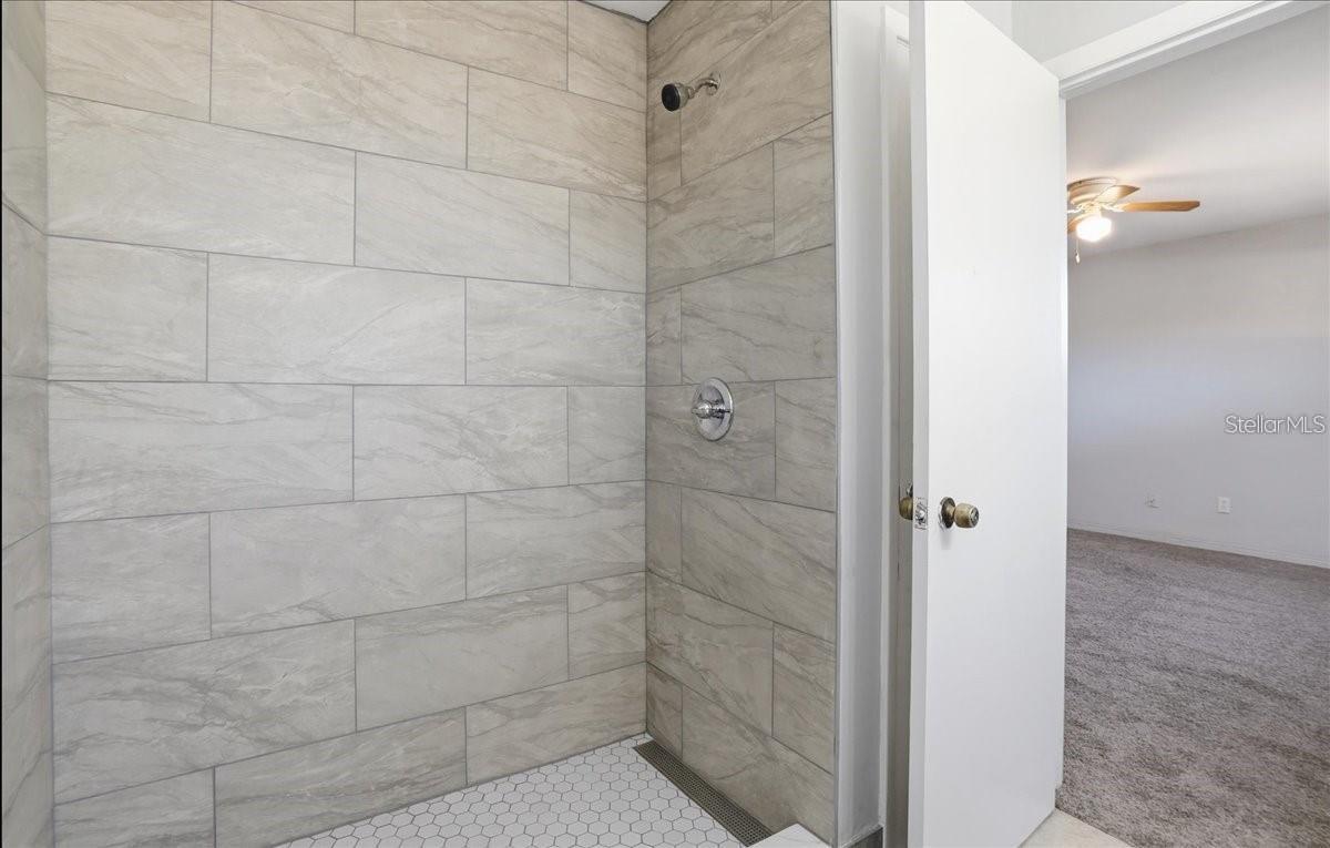 PASADENA PARK W A B REP - Residential Lease