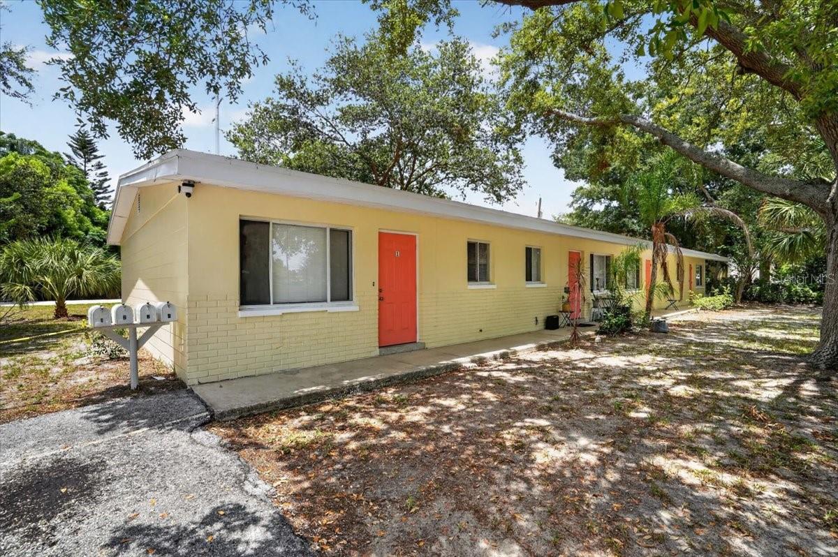 PASADENA PARK W A B REP - Residential Lease