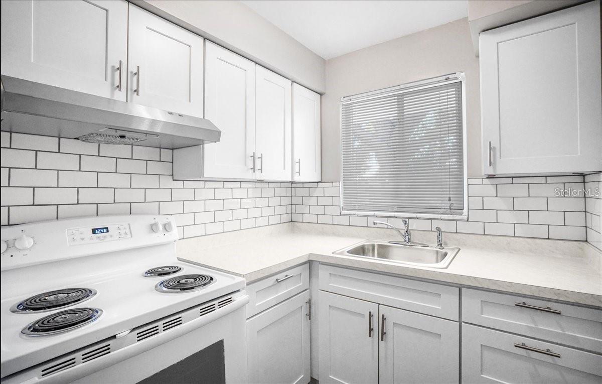 PASADENA PARK W A B REP - Residential Lease
