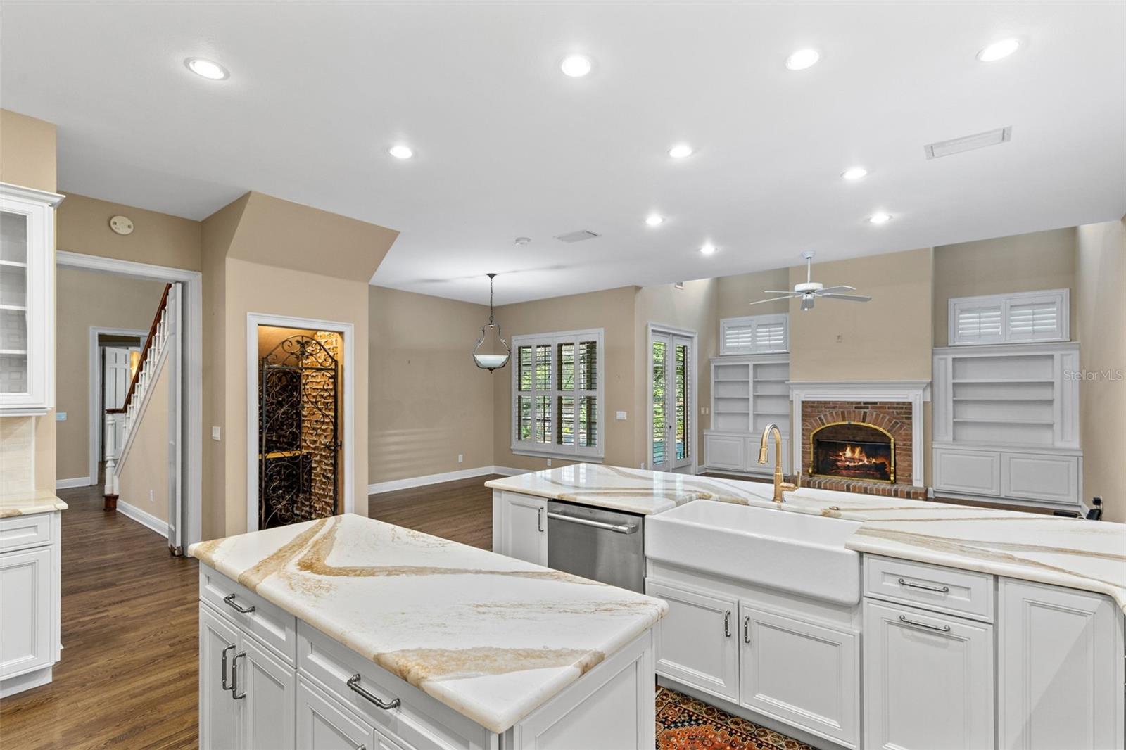 LAKE SYBELIA COVE PH 01 - Residential