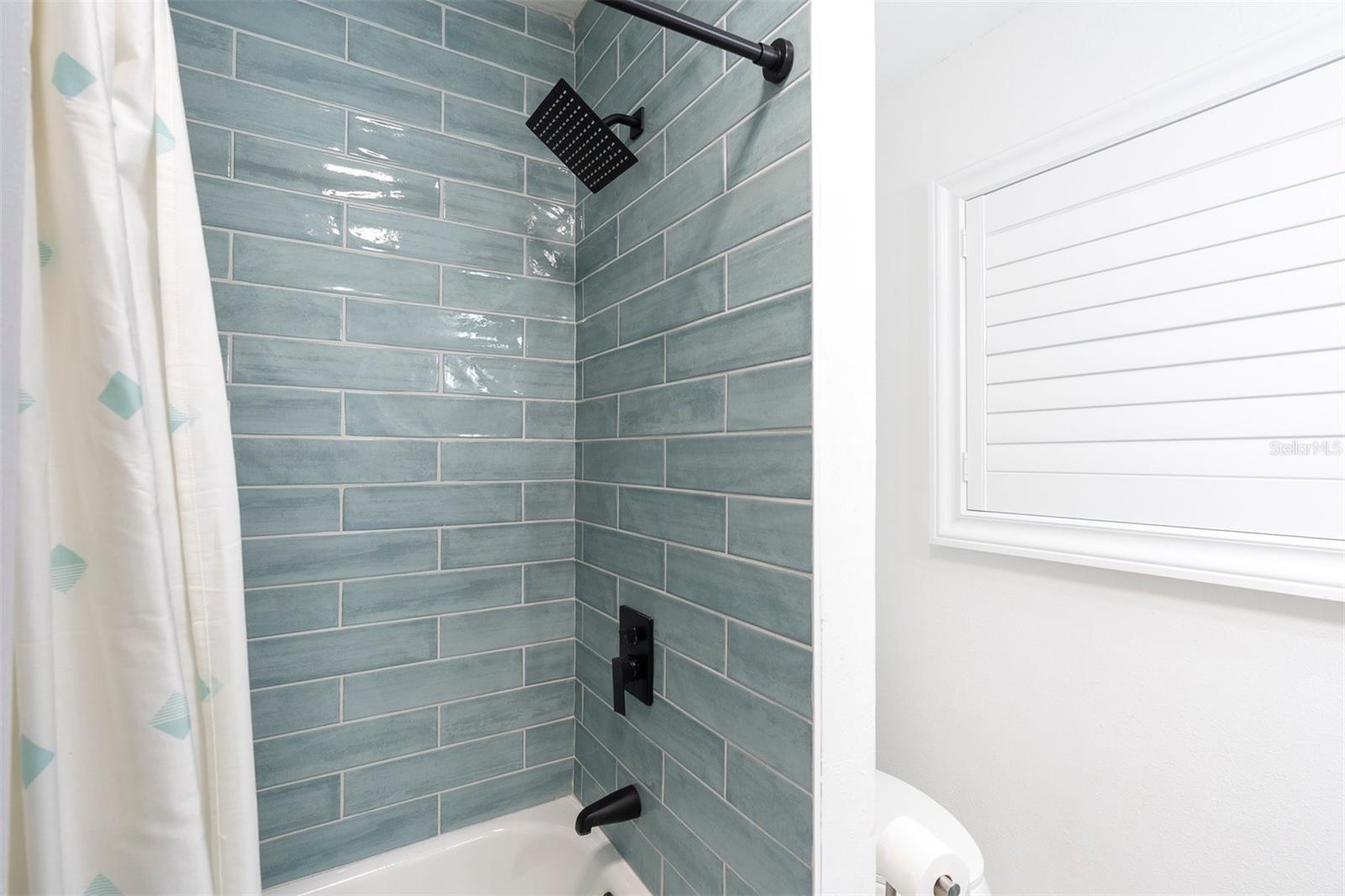 BAY WOODS SUB 1 TALLEYS - Residential