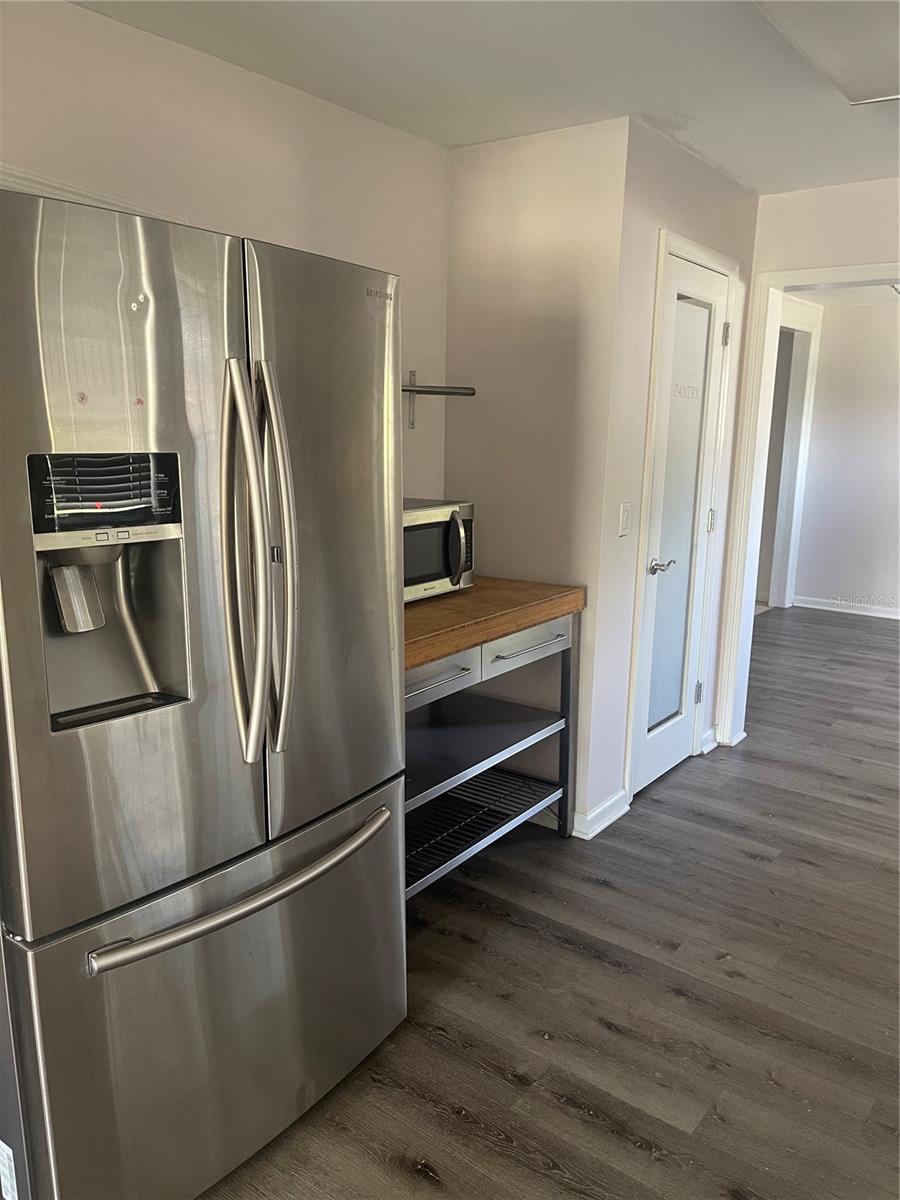 DREWS JOHN H 1ST EXT - Residential Lease
