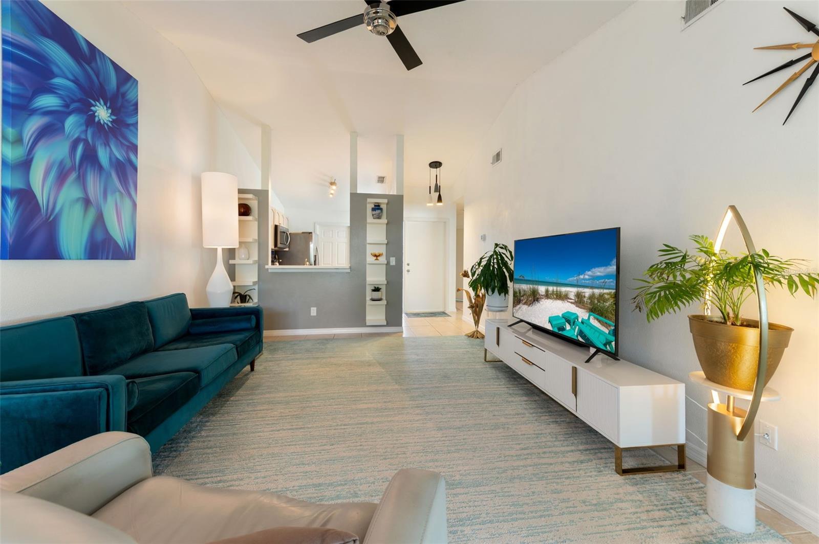 CLOVERPLACE CONDO - Residential