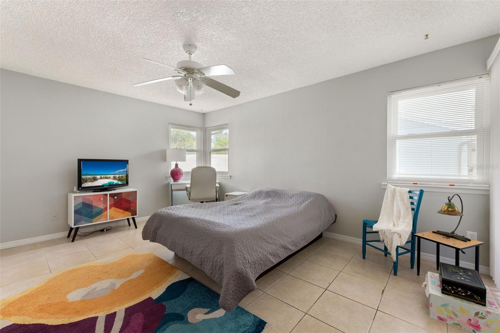 CLOVERPLACE CONDO - Residential