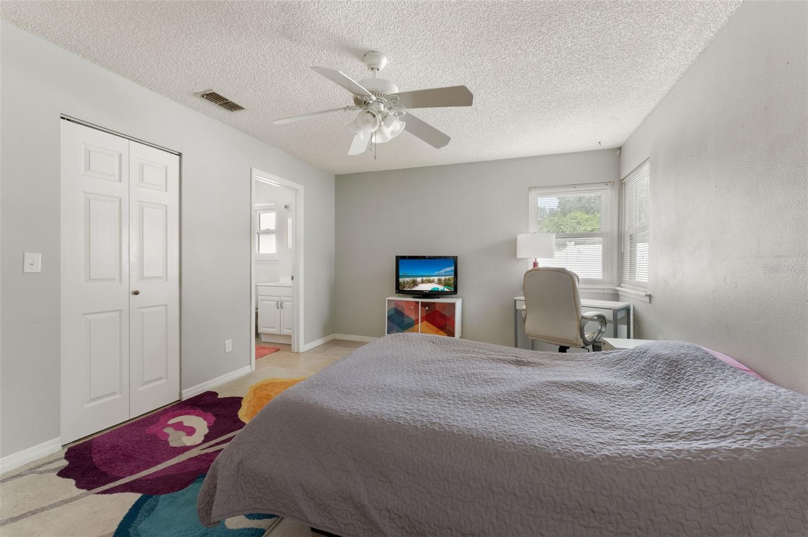 CLOVERPLACE CONDO - Residential