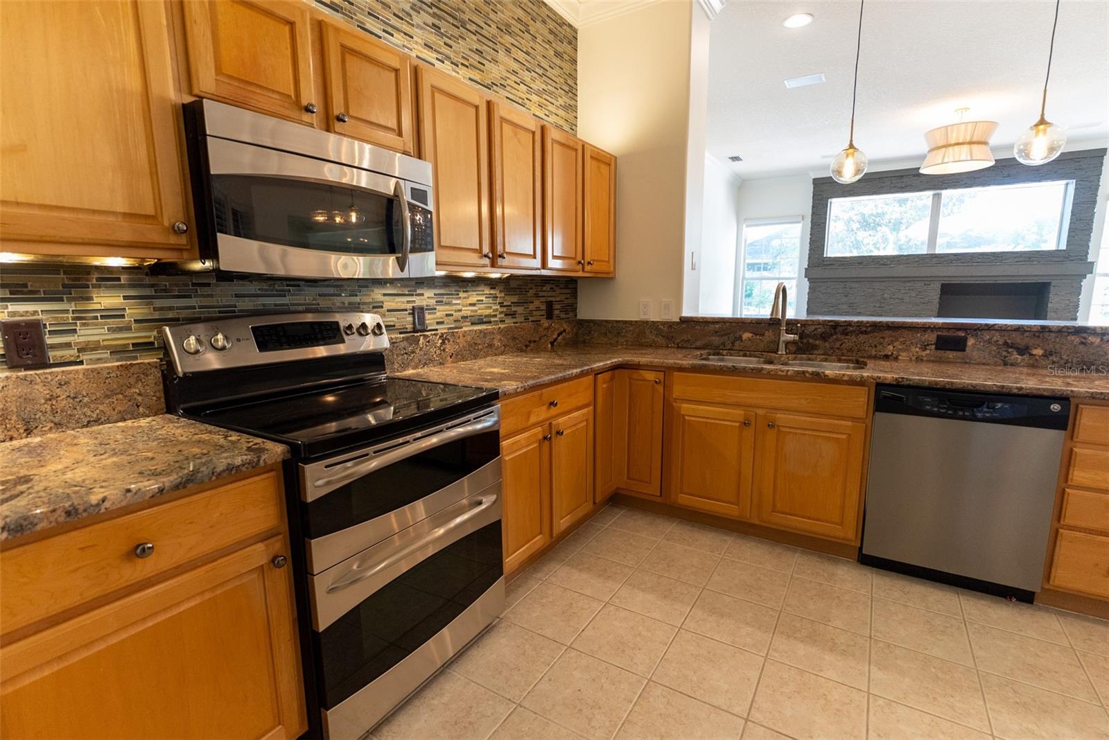 SUMMERTON - Residential