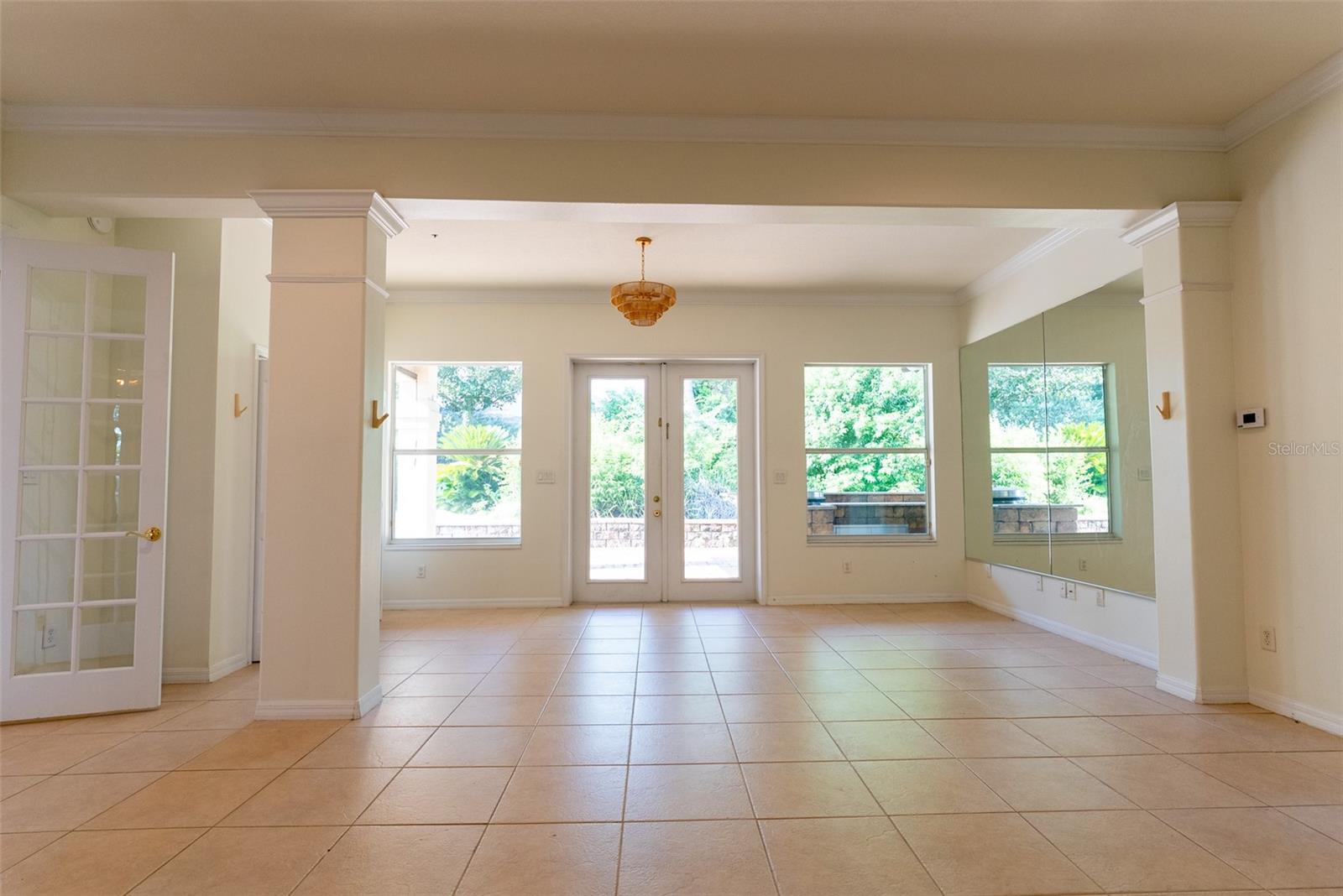 SUMMERTON - Residential