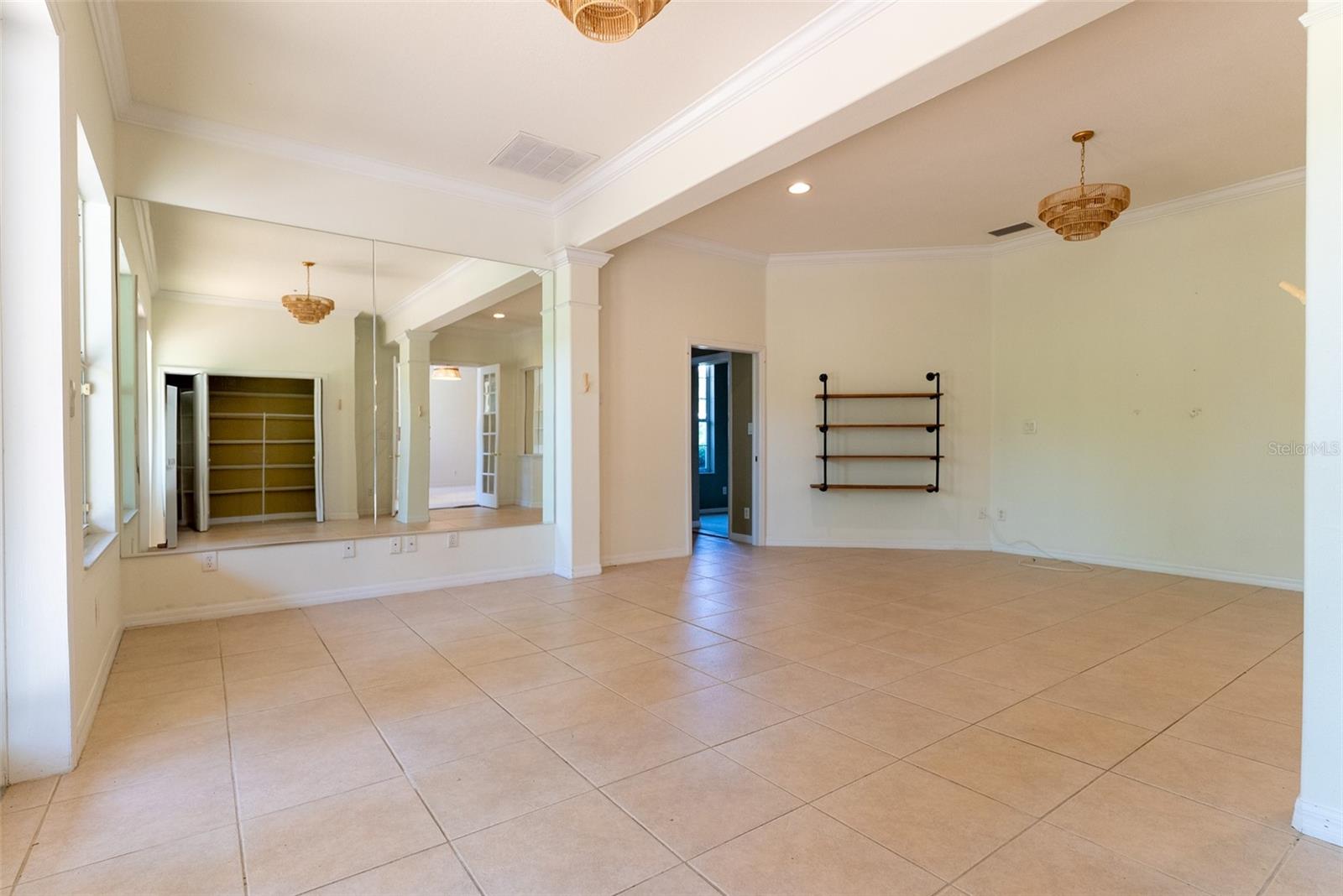 SUMMERTON - Residential