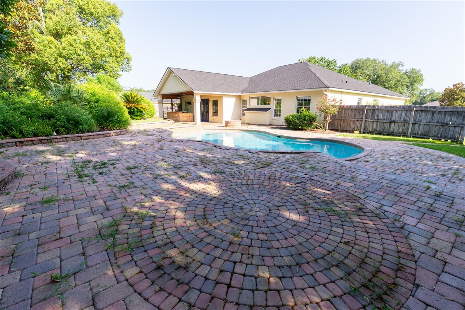 SUMMERTON - Residential