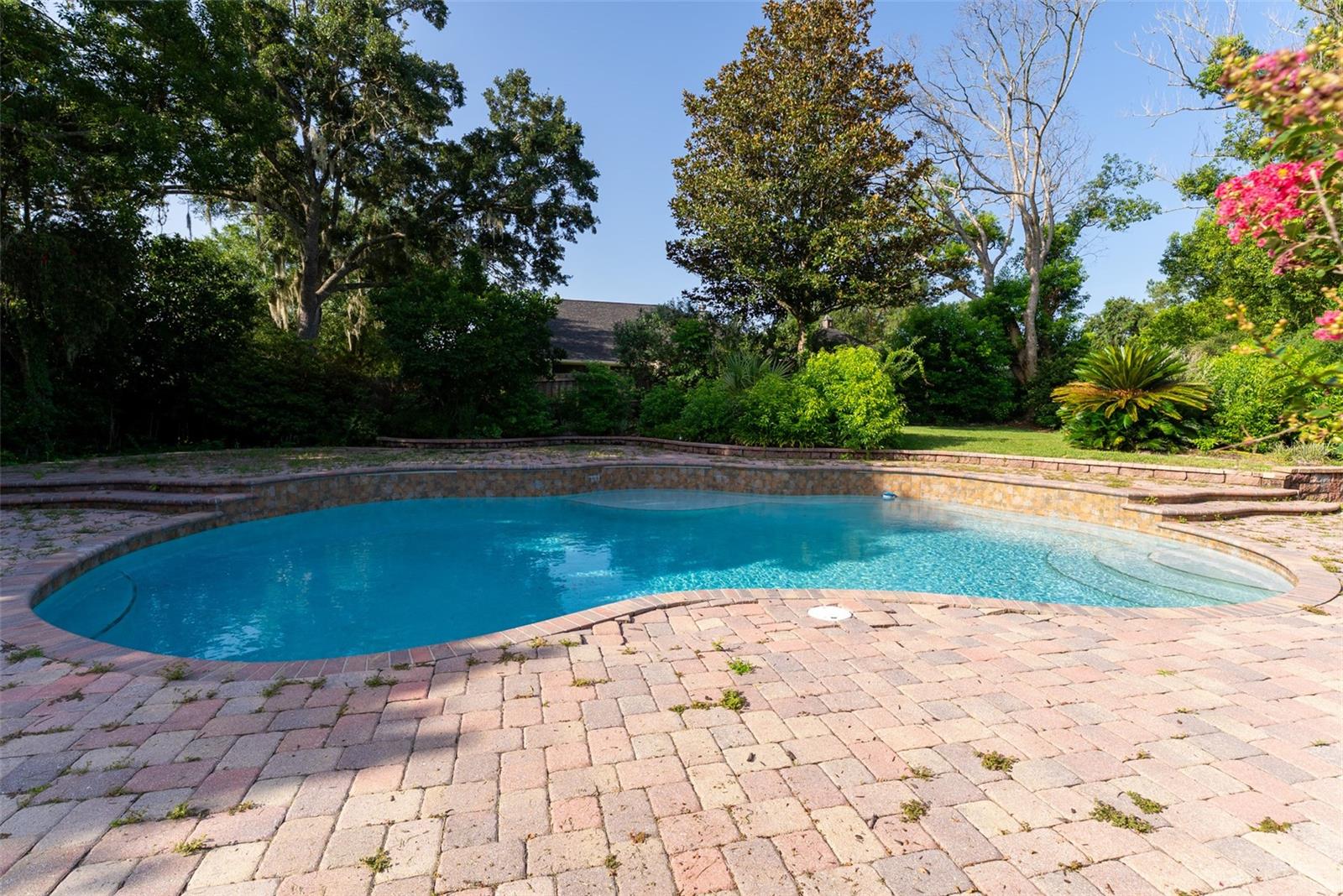 SUMMERTON - Residential