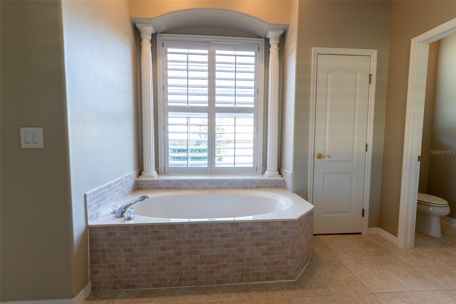 SUMMERTON - Residential