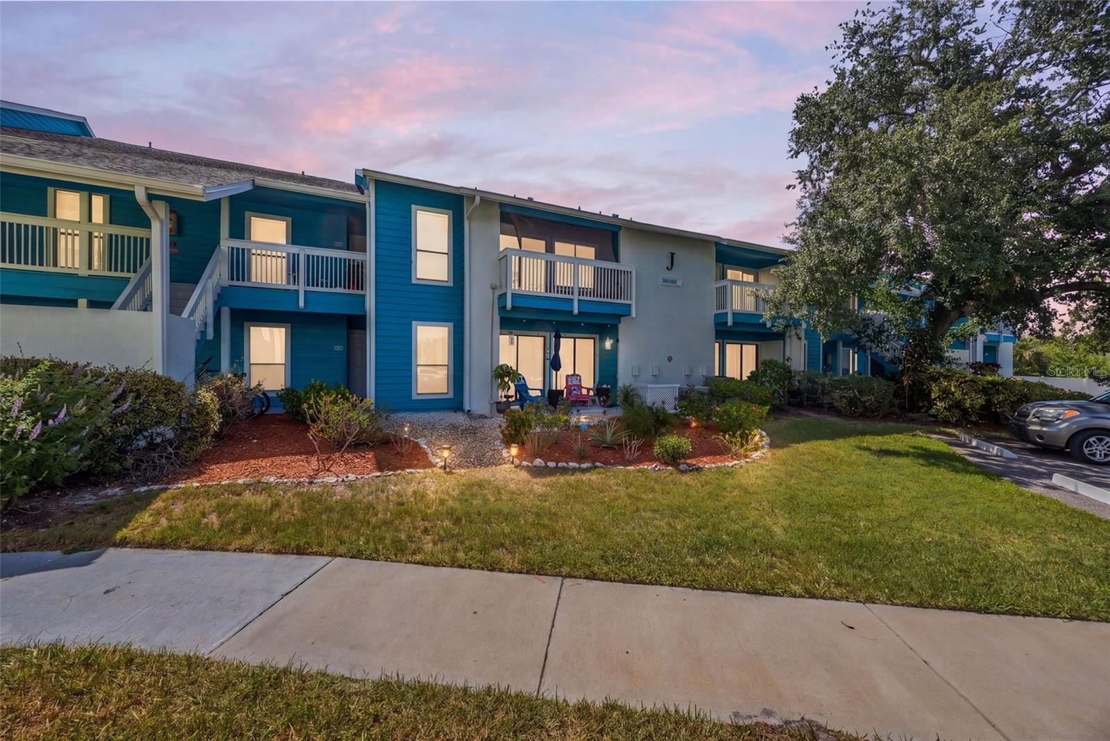 HARBOR CLUB CONDO - Residential