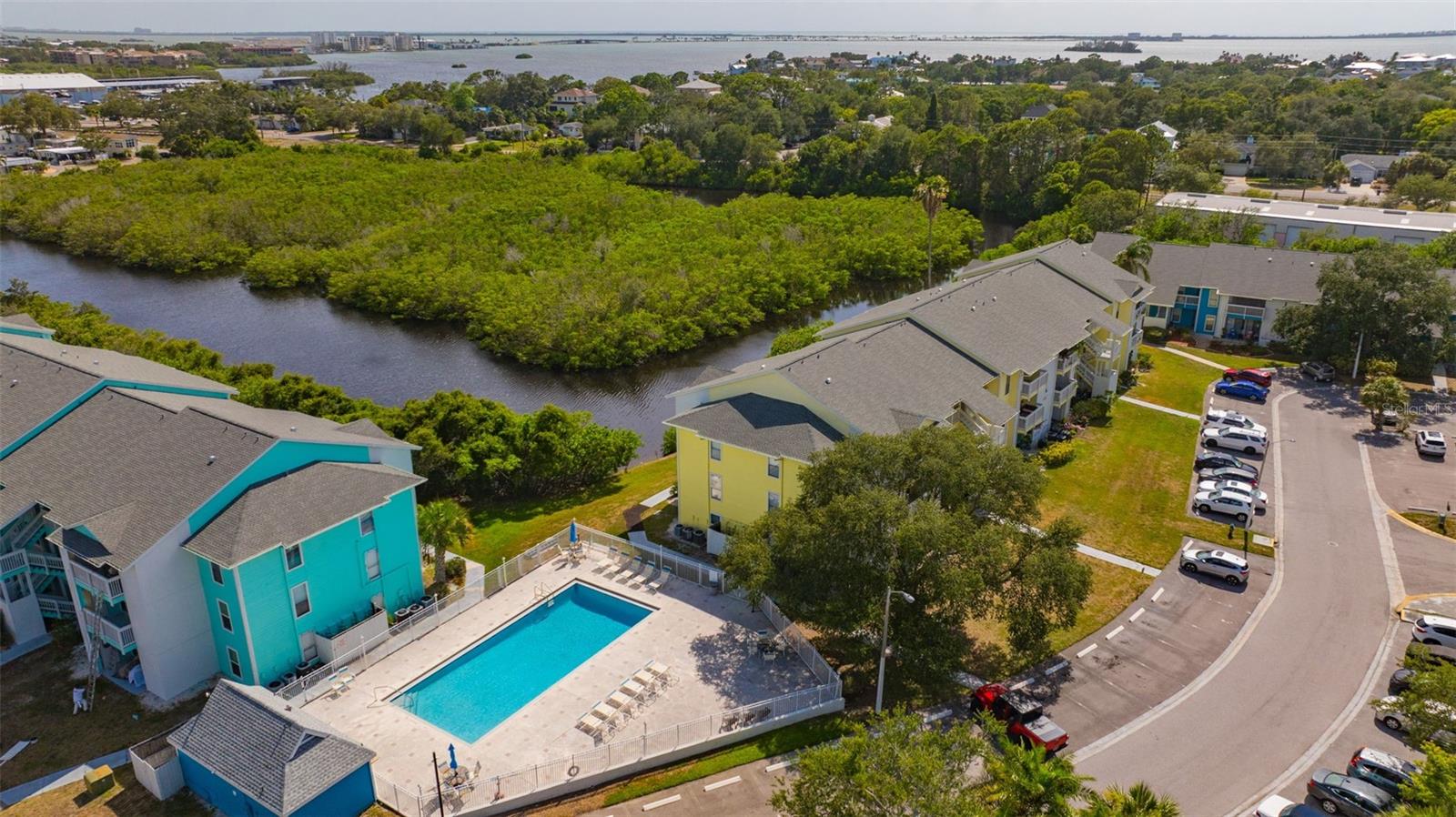HARBOR CLUB CONDO - Residential