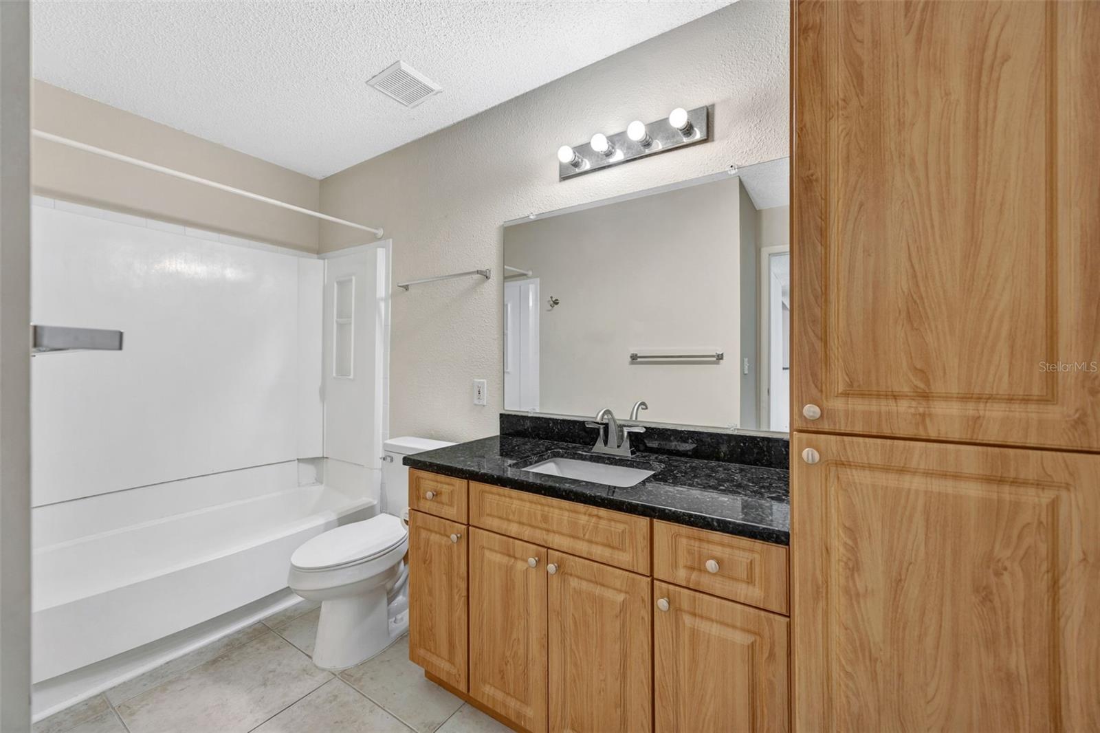 HARBOR CLUB CONDO - Residential