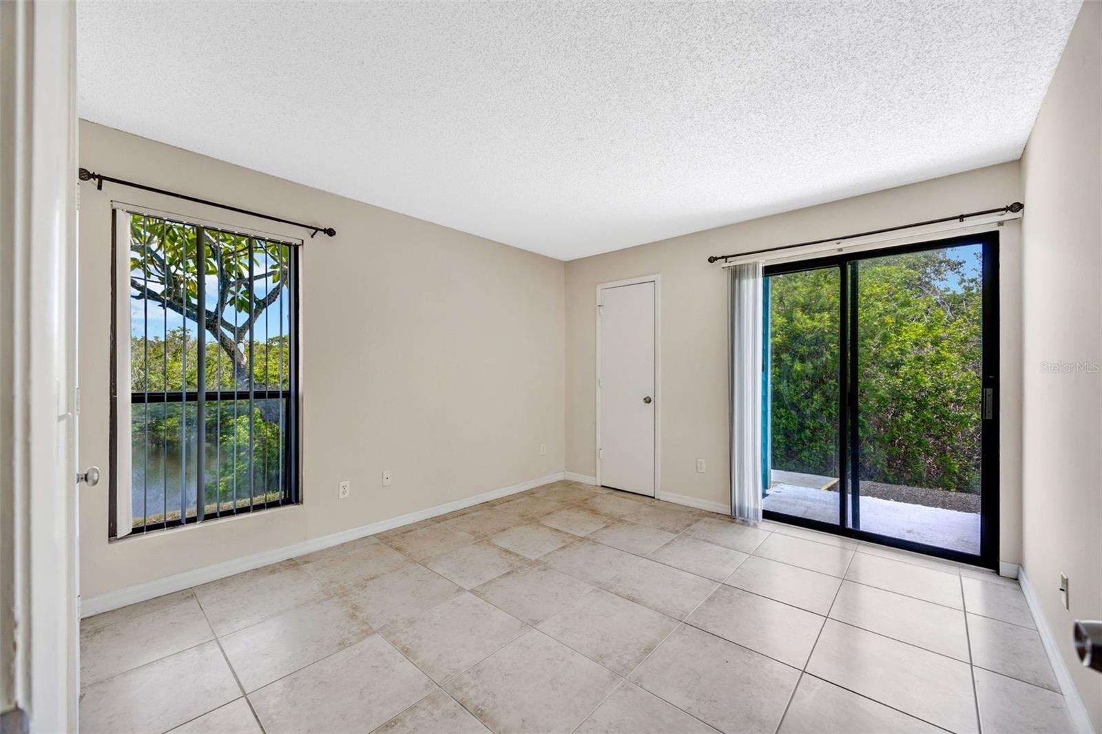 HARBOR CLUB CONDO - Residential