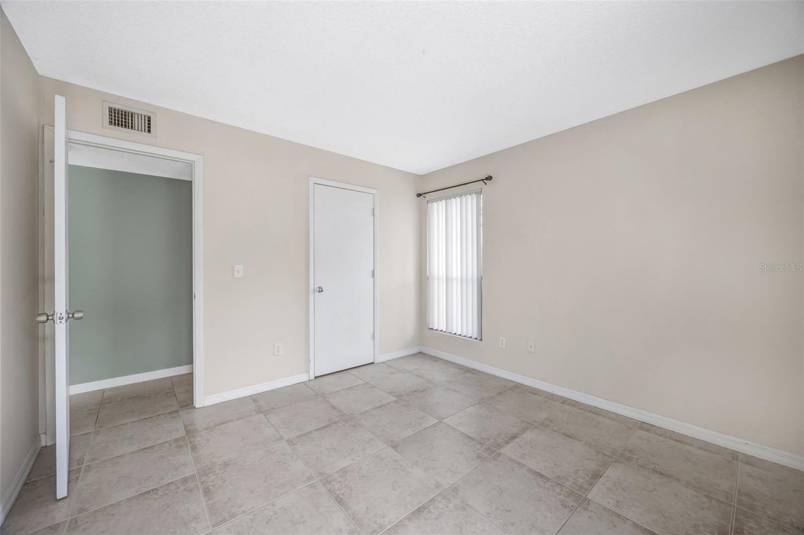 HARBOR CLUB CONDO - Residential
