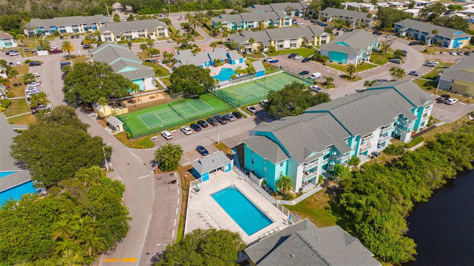 HARBOR CLUB CONDO - Residential