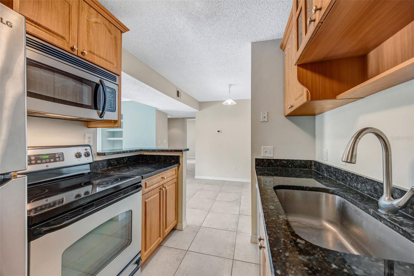 HARBOR CLUB CONDO - Residential