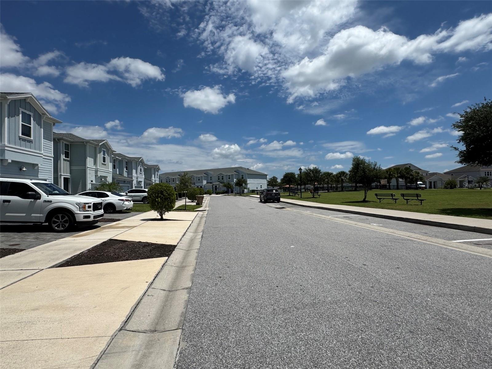 STOREY LAKE TR K - Residential