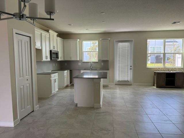 STOREY LAKE TR K - Residential