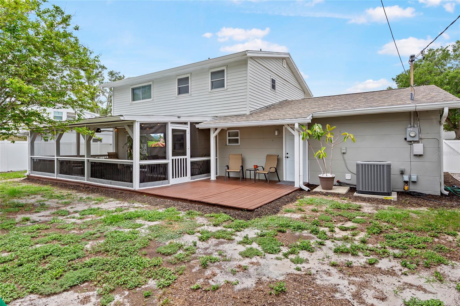 NEWPORT UNIT 1 - Residential