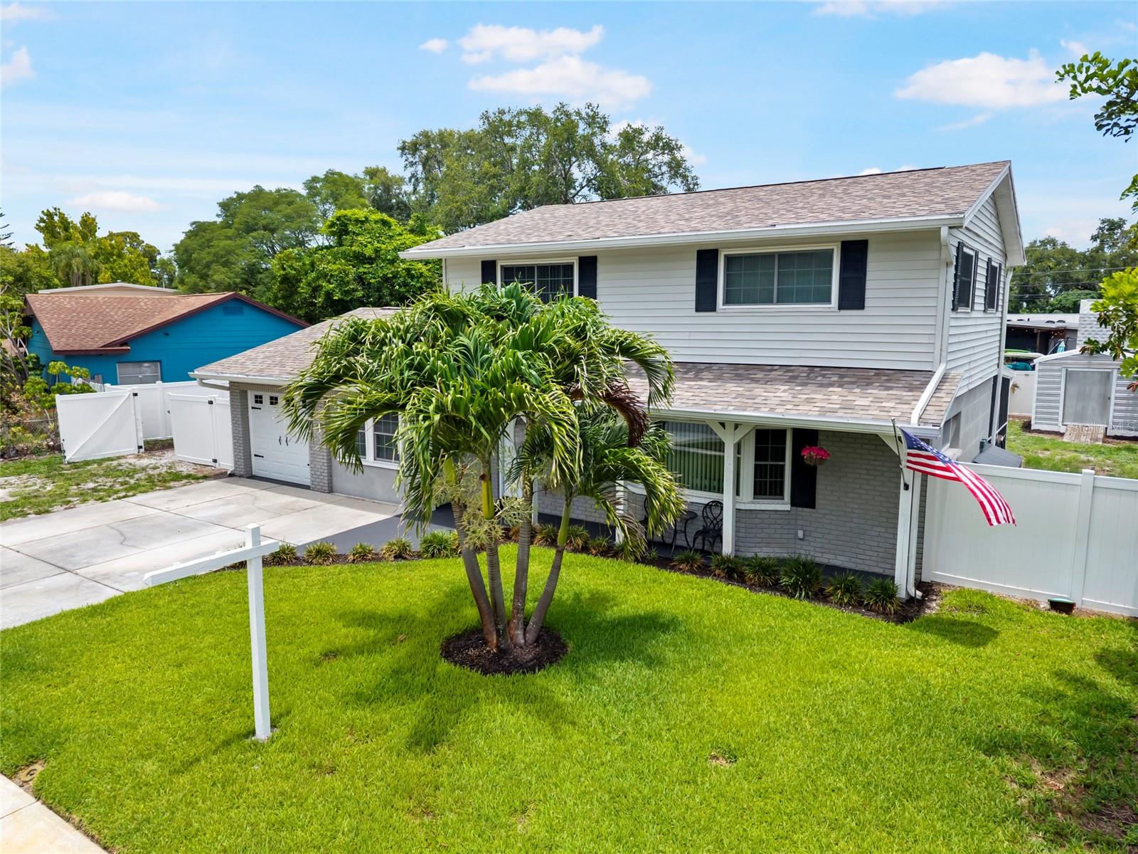 NEWPORT UNIT 1 - Residential